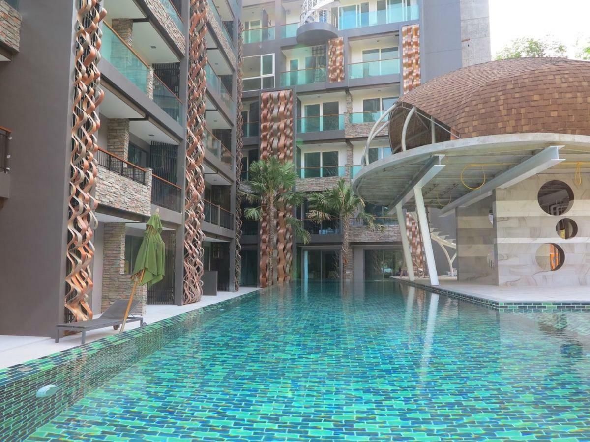 Emerald Terrace Patong Exterior foto